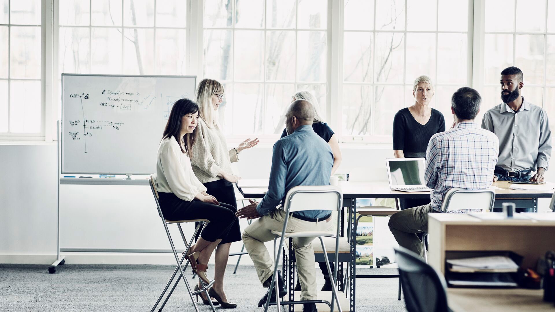 Nordea meeting room with people