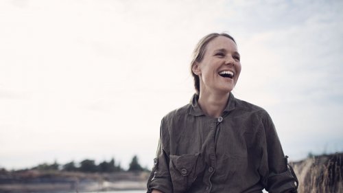 Smiling woman in the archipelago