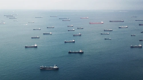 Industrial-Ships-at-Sea_1920x1080