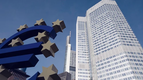 Giant Euro sign in front of the ECB tower