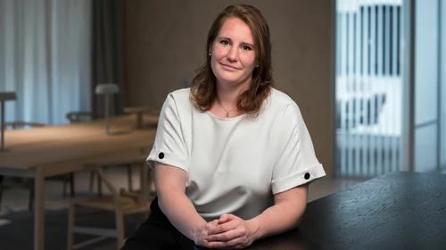 Amalia Krantz, bedrägeriexpert