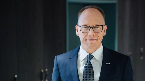 CEO of Nordea looking straight into the camera