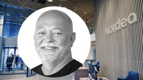 customer face of man