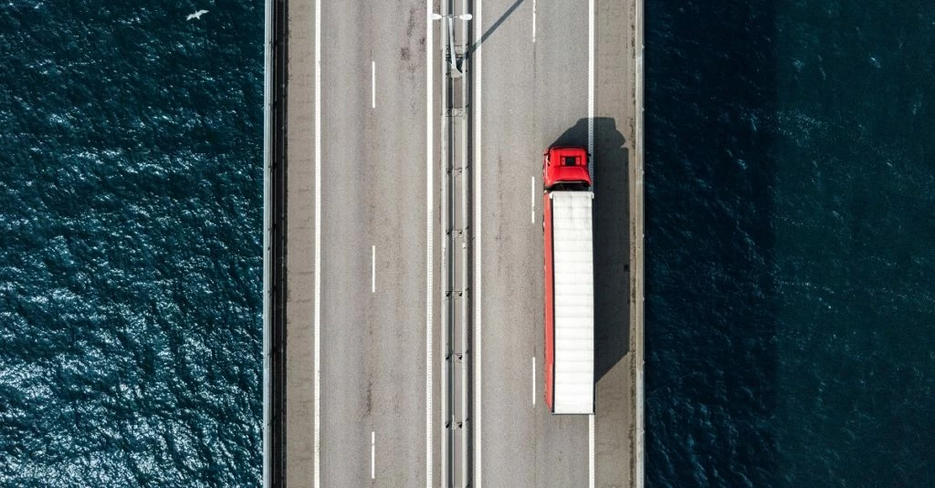 lorry-oresund-bridge