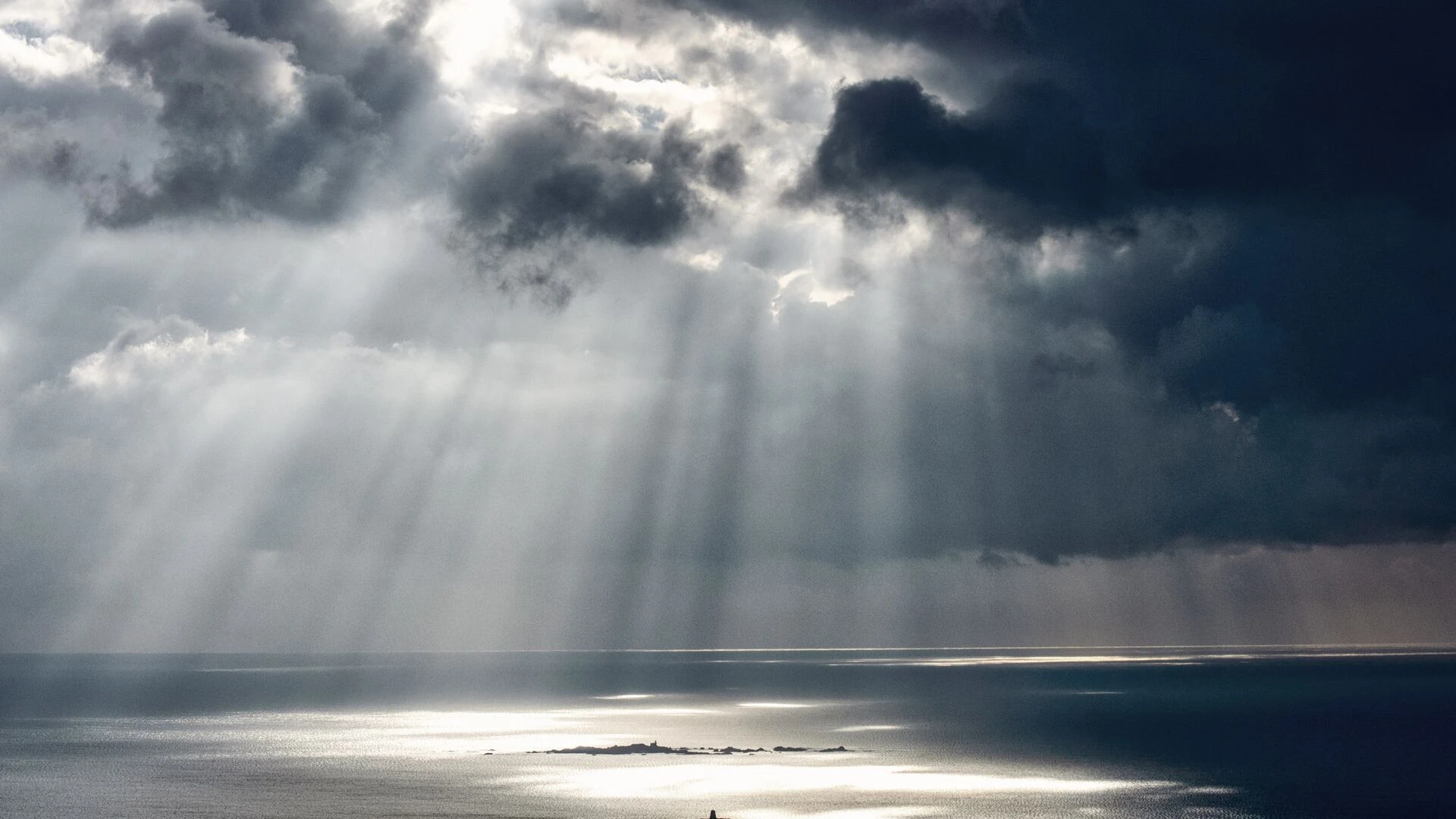 Calm sea against scenic sky