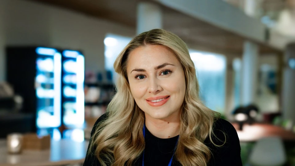 Isabella jobber i Nordea