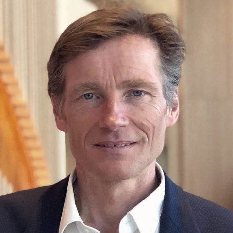 robert-naess