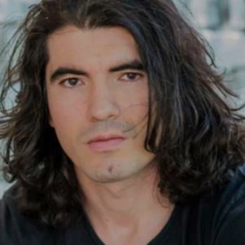 Douglas Castro