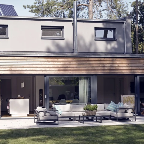modern-detached-house-with-terrace-and-garden