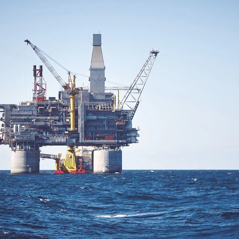 offshore-oil-rig