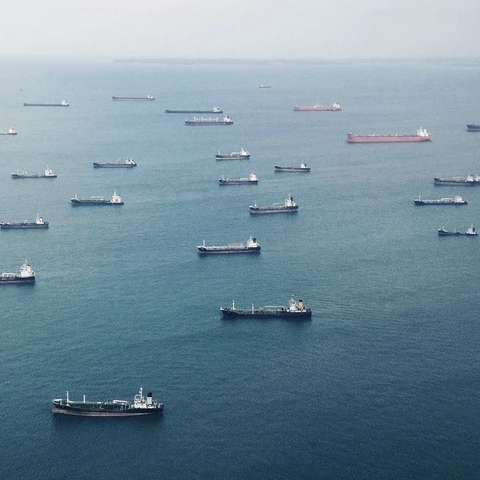 Industrial-Ships-at-Sea_1920x1080