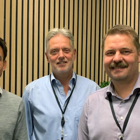 Helge J. Pedersen med Anders Svendsen og Philip Maldia 
