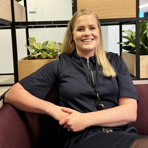 Rikke-1_Graduate_Dec_2023.jpg