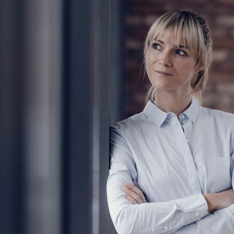 Portrait of a businesswoman with arms crossed